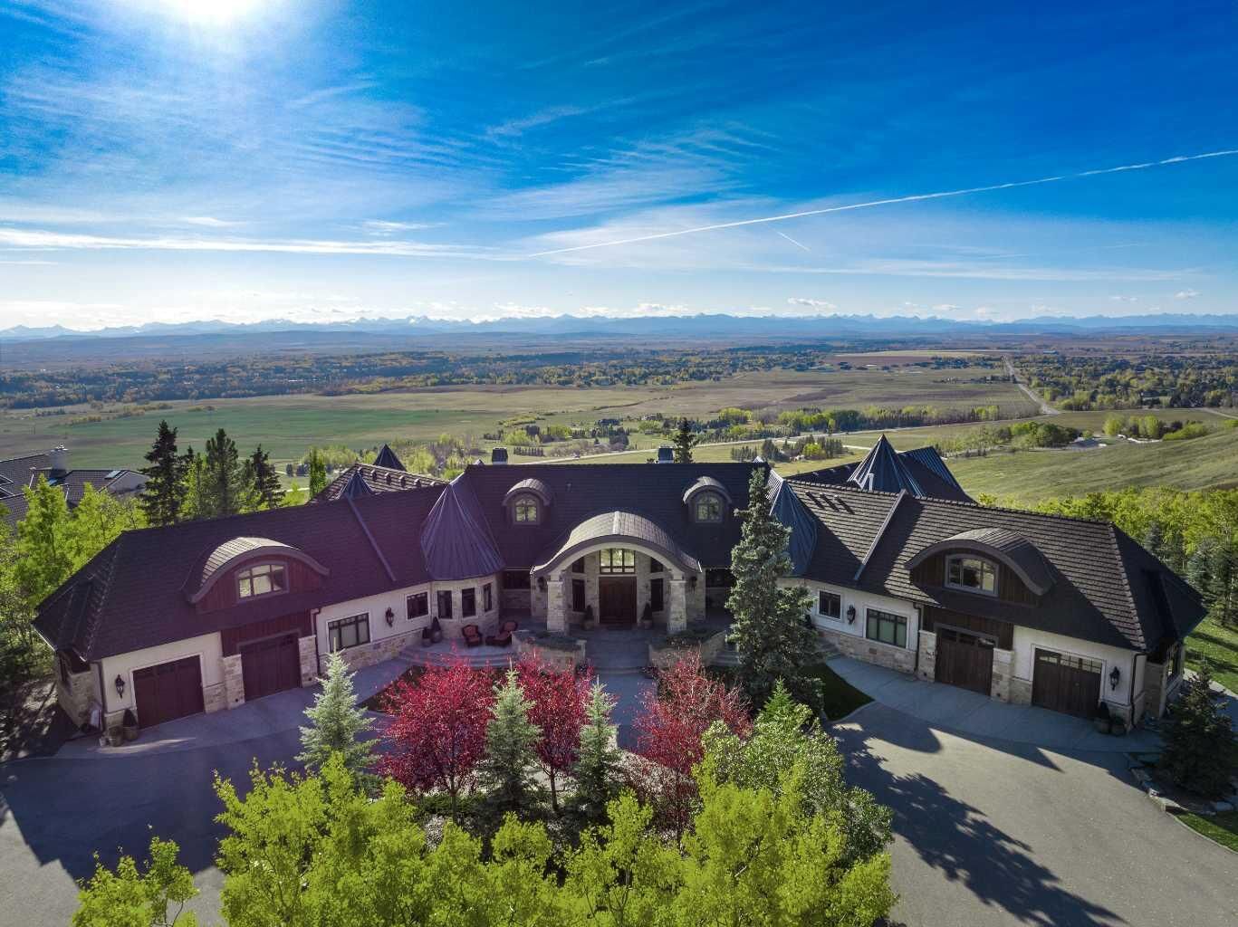 Property Photo: 242249 Westbluff Road AB T3Z 3P2