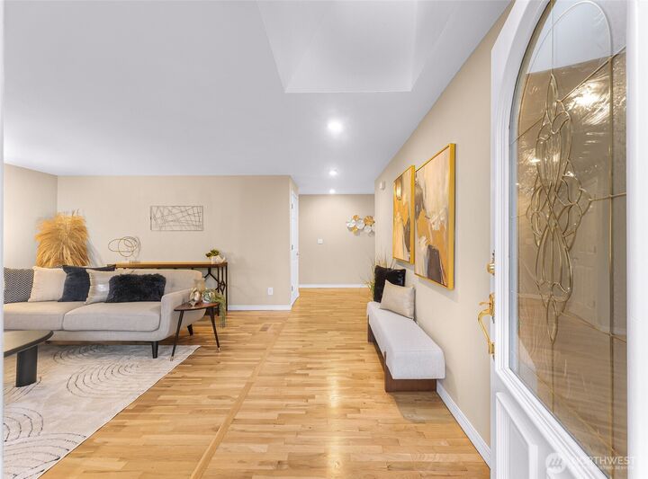 Property Photo:  16828 NE 18th Street  WA 98008 