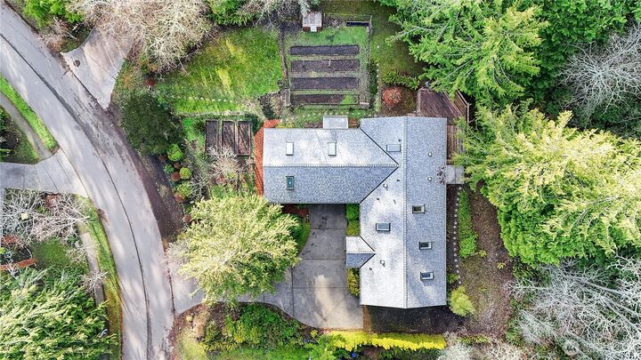 Property Photo:  2399  Highland Loop  WA 98368 