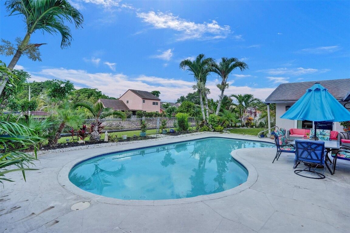 Property Photo:  8130 NW 51st Street  FL 33351 