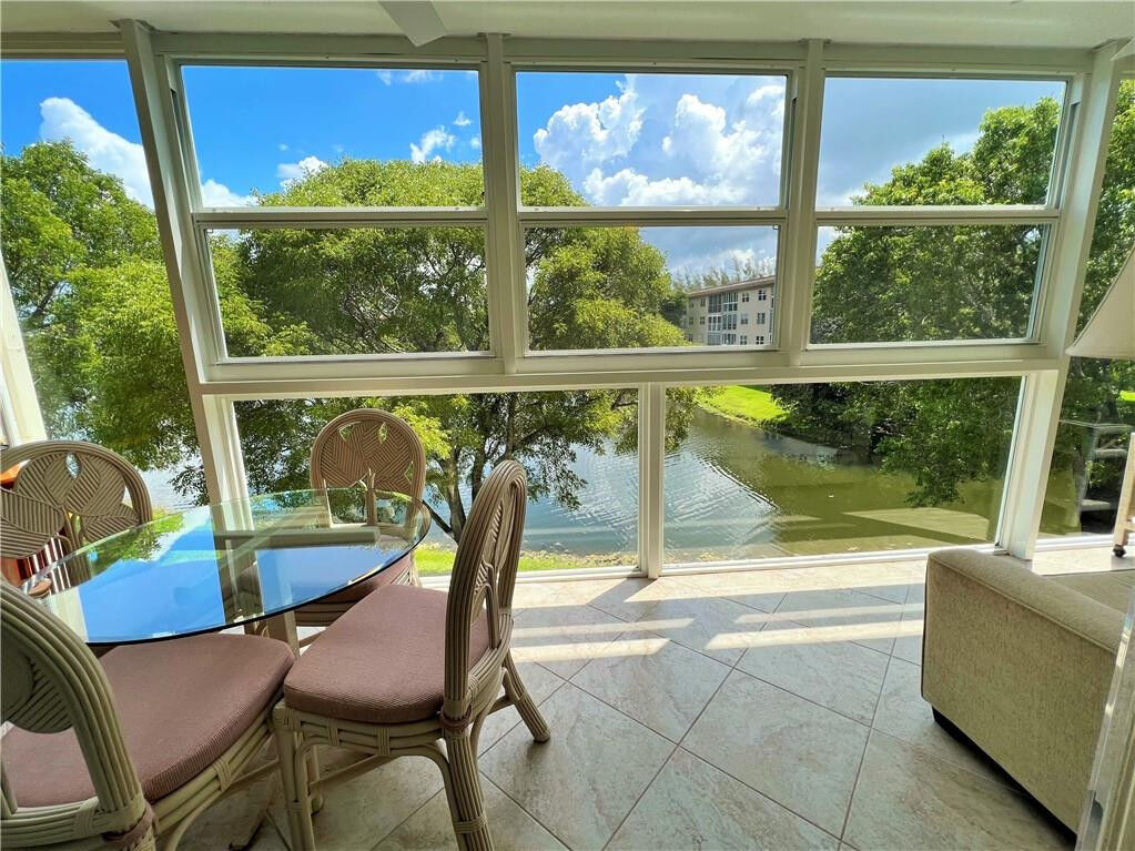 Property Photo:  1804 Eleuthera Point M-3  FL 33066 