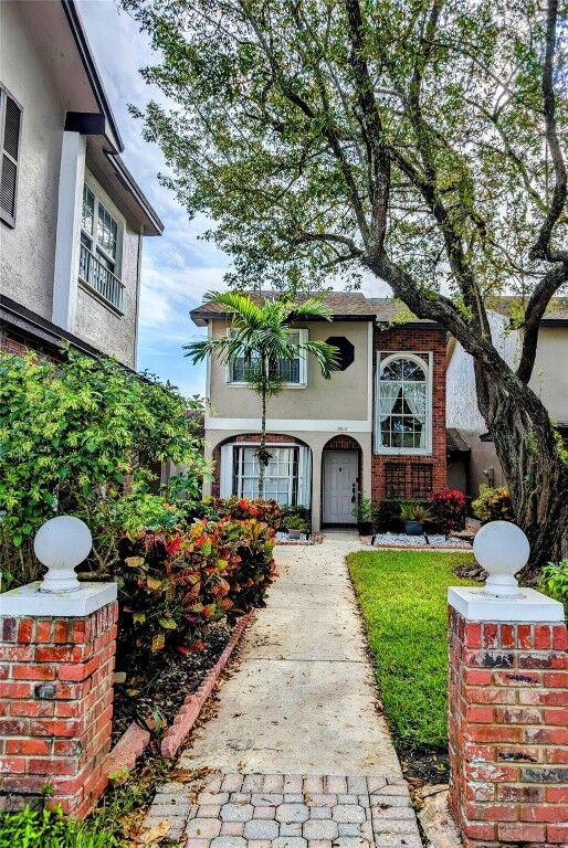 Property Photo:  3812 NW 122nd Terrace  FL 33323 