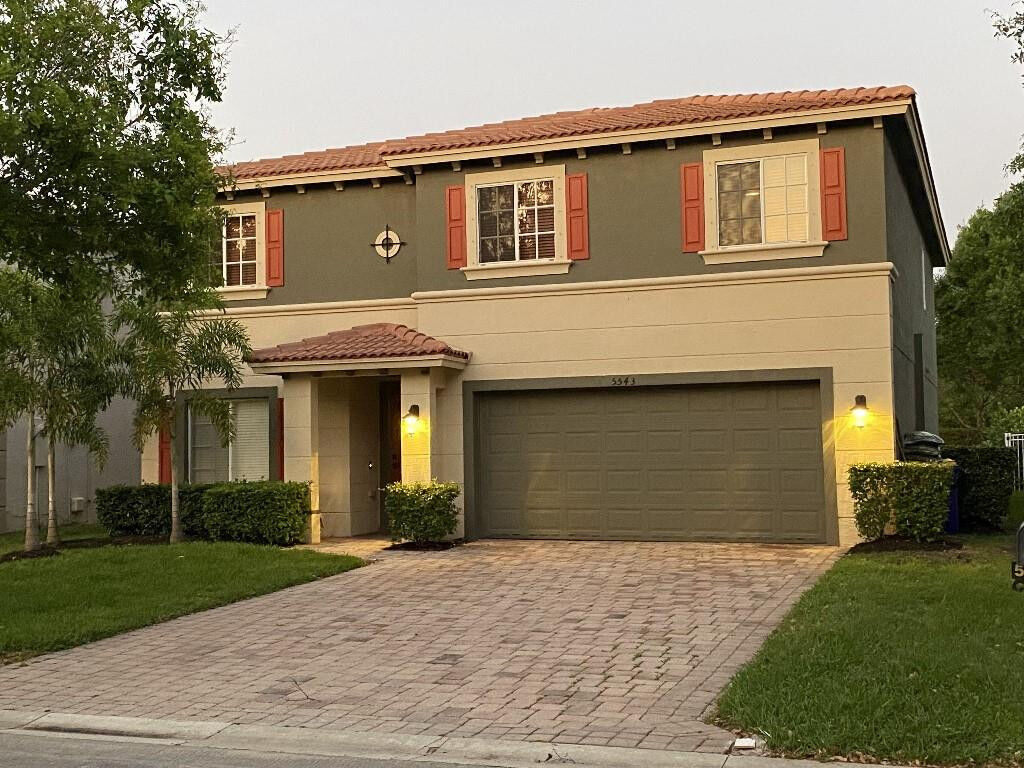 Property Photo:  5543 SE Graham Drive  FL 34997 