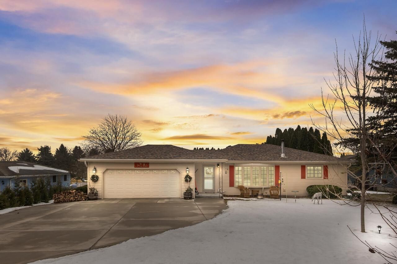 Property Photo:  N5478 State Road 73 Road  WI 54968 