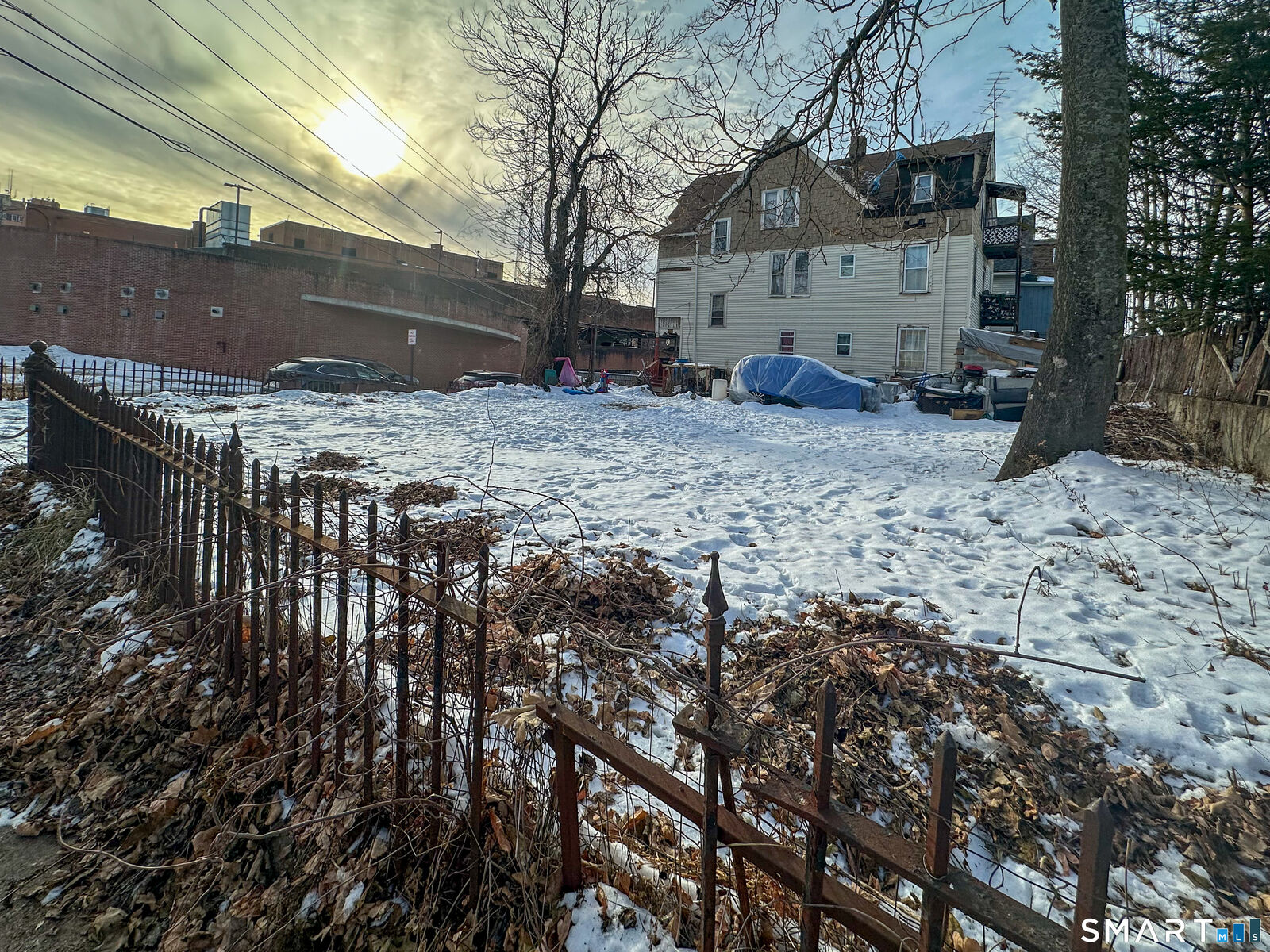 Property Photo:  35 Maple Street  CT 06702 