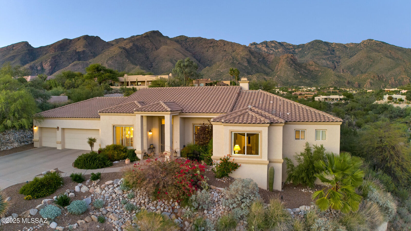 Property Photo: 5811 E Placita Rocosa AZ 85750