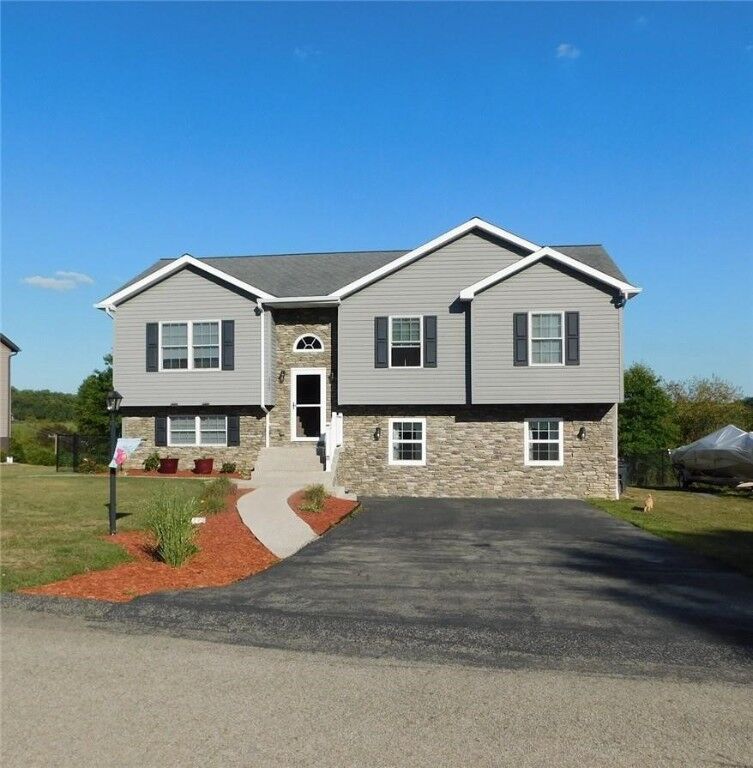 Property Photo:  309 Shagbark Road  PA 15442 