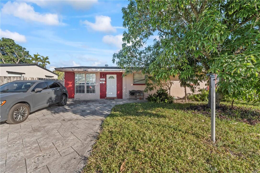 Property Photo:  7331 Johnson Street  FL 33024 