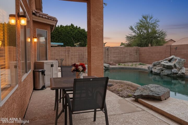 Property Photo:  946 W 14th Avenue  AZ 85120 