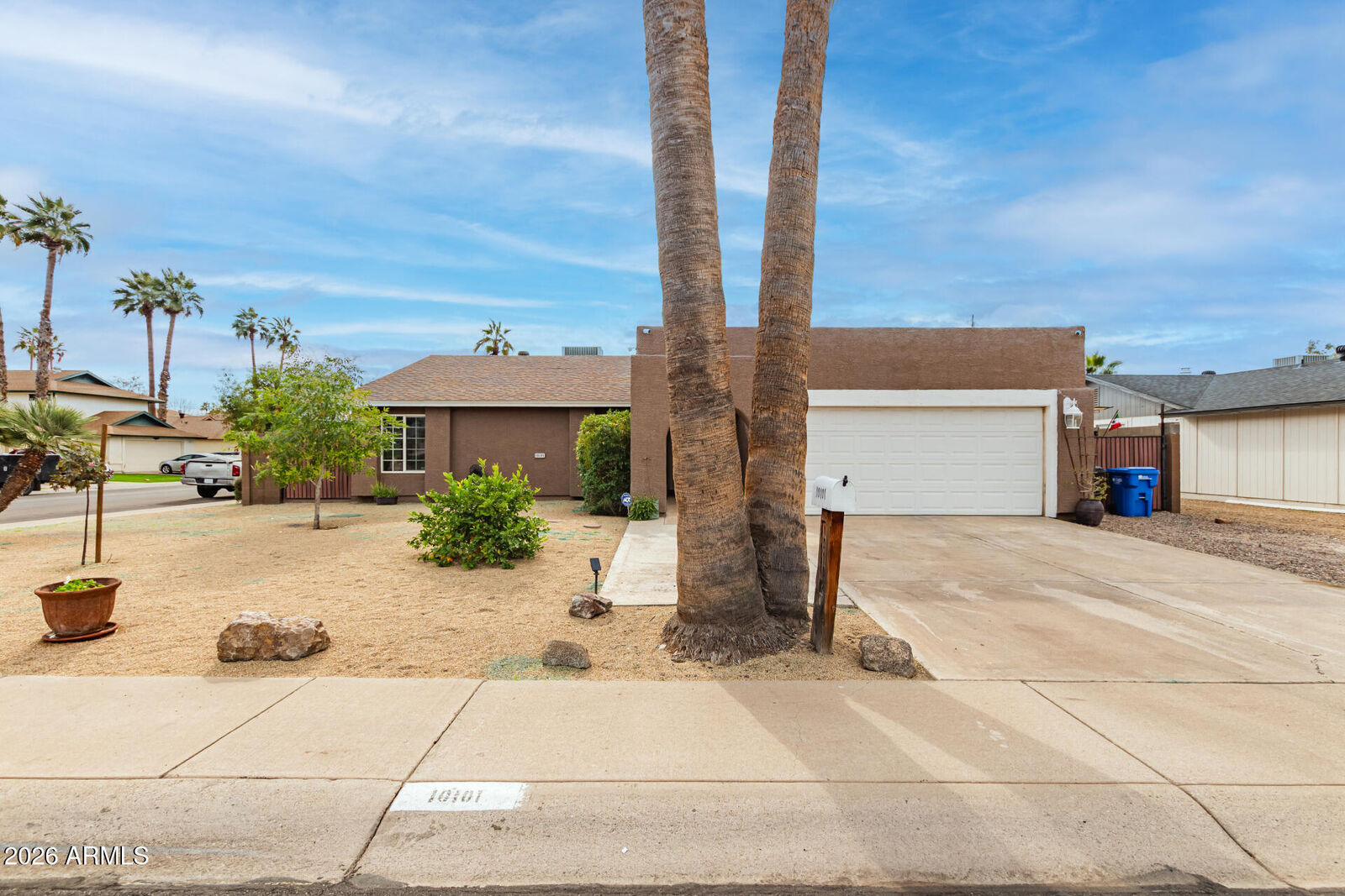 Property Photo:  10101 W Sells Drive  AZ 85037 