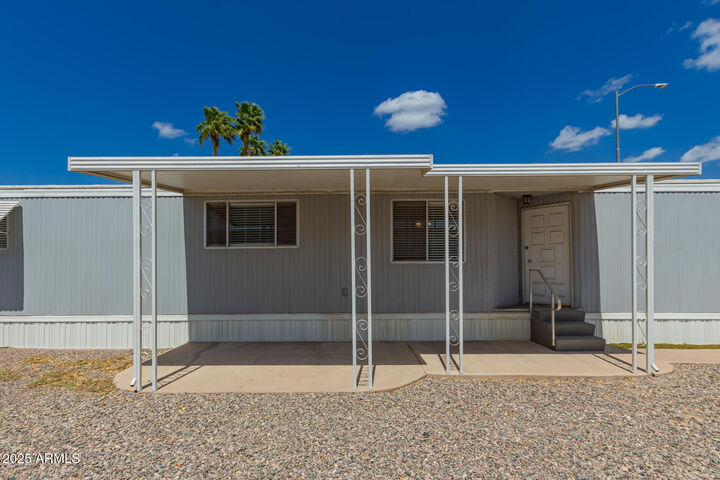 Property Photo: 2650 W Union Hills Drive 16 AZ 85027