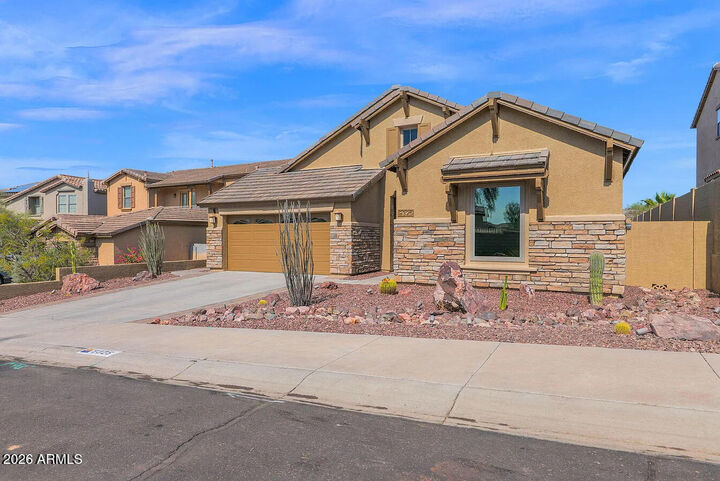 Property Photo: 9325 S 179th Drive AZ 85338
