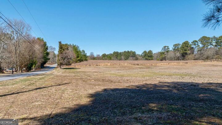Property Photo: 304 Kent Rock Road Tract 3 GA 30052