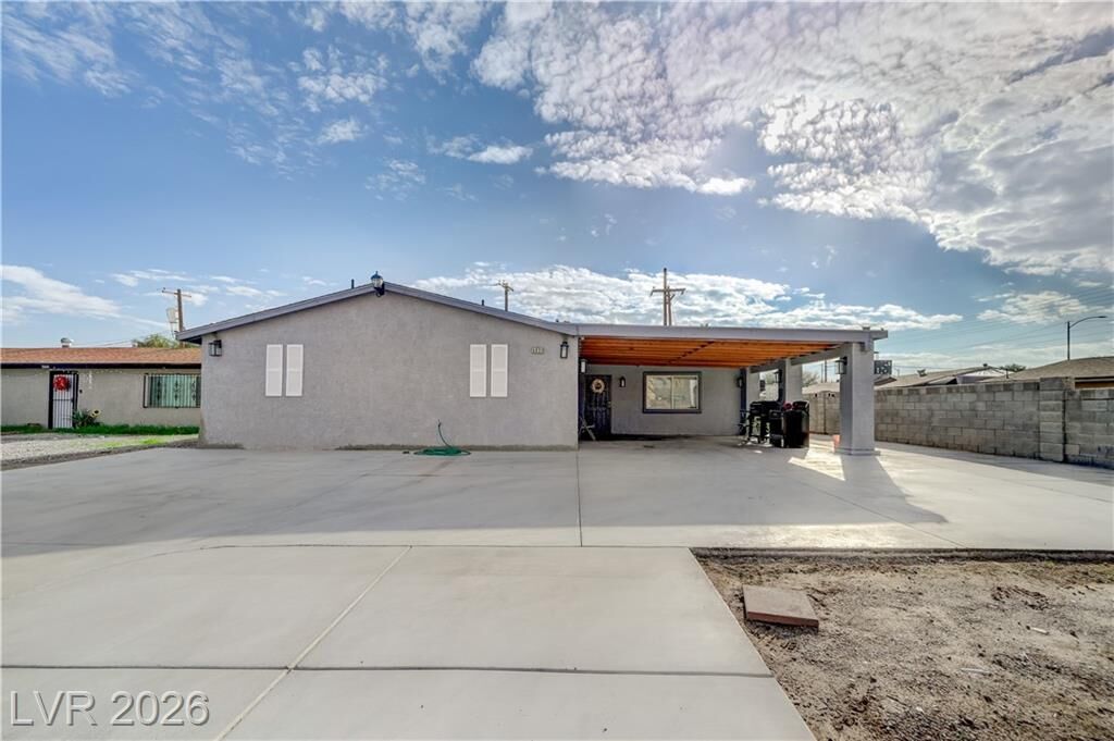 Property Photo:  5831 Brienholt Avenue  NV 89122 