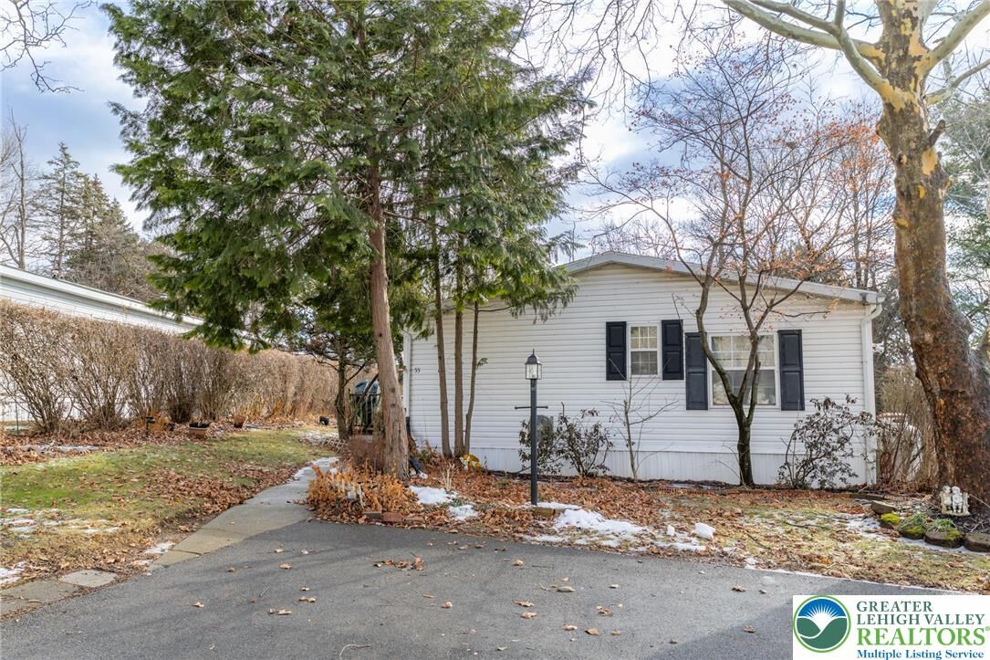 Property Photo: 55 Sycamore Drive PA 18014