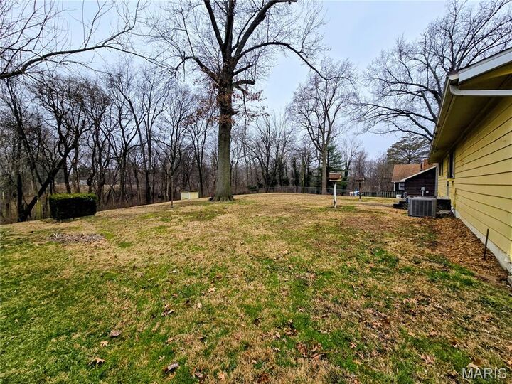 Property Photo:  311 Bauer Lane  IL 62062 