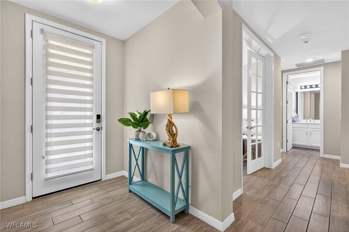 Property Photo: 14567 Edgewater Circle FL 34114