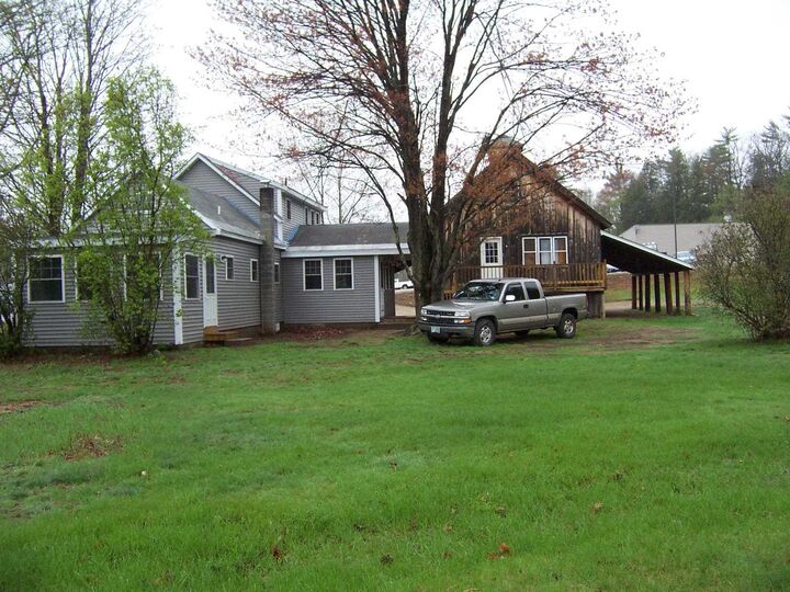 Property Photo:  501 Pleasant Street  NH 03222 