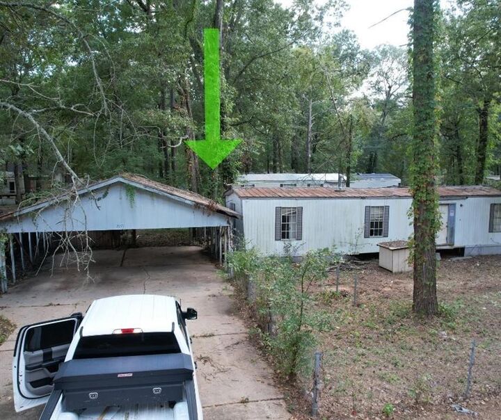 Property Photo: 2271 Soda Lake Circle LA 71107