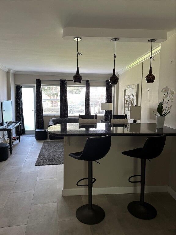 Property Photo:  3250 NE 28th Street 109  FL 33308 