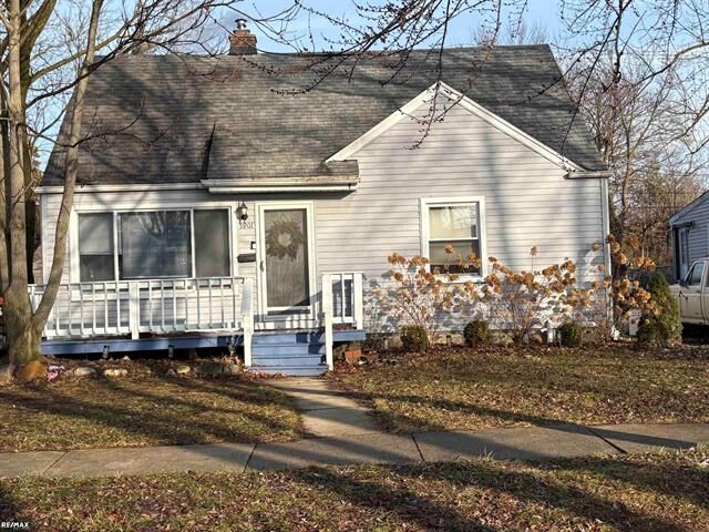 Property Photo:  1901 Barrett Avenue  MI 48067 