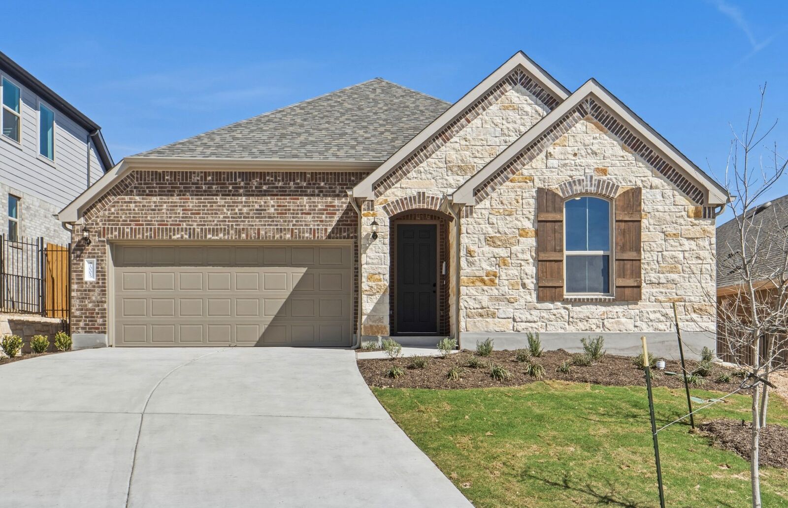 Property Photo: 7005 Cliff Rose Drive TX 78669