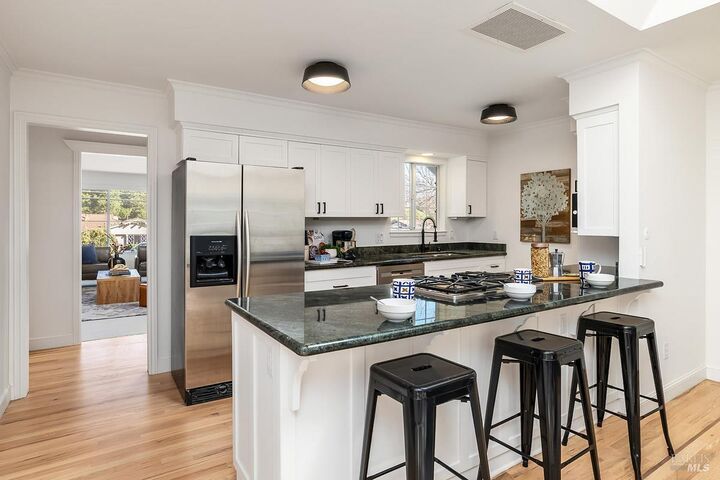 Property Photo: 1125 Cambridge Street CA 94947