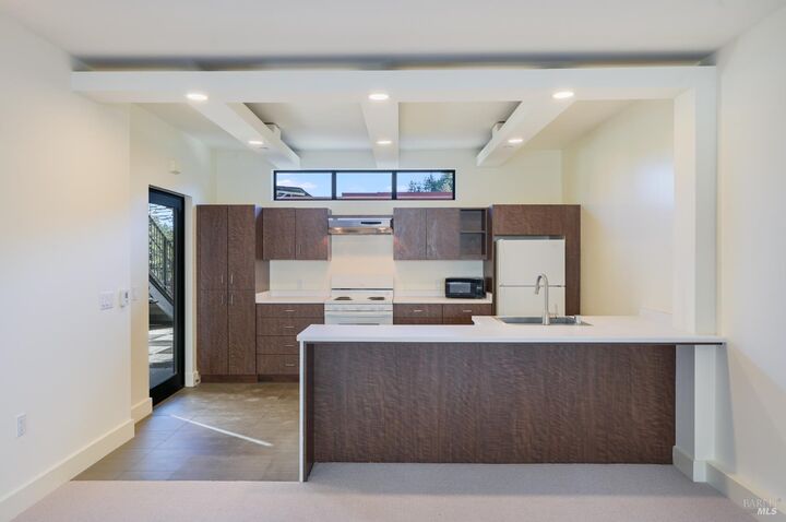 Property Photo:  31 Lovell Avenue  CA 94941 