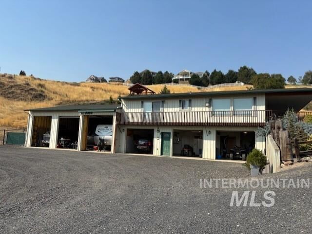 Property Photo: 3350 Clemans Rd WA 99403