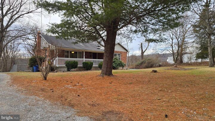 Property Photo:  5010 Bull Road  PA 17315 
