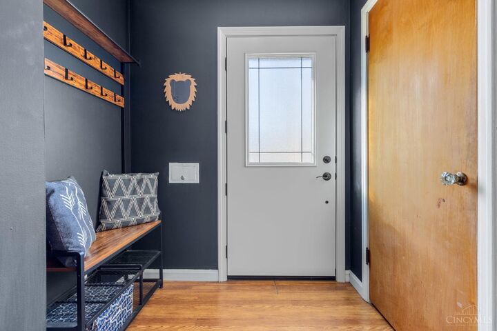 Property Photo:  1630 Dell Terrace  OH 45230 