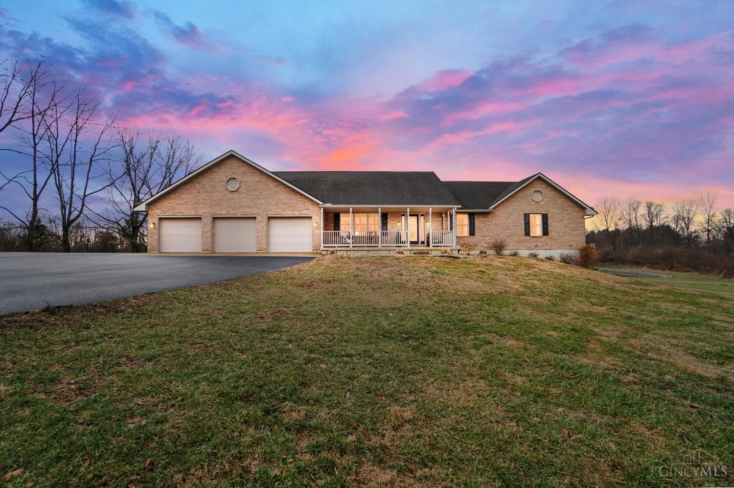 Property Photo: 4269 Pansy Road OH 45113