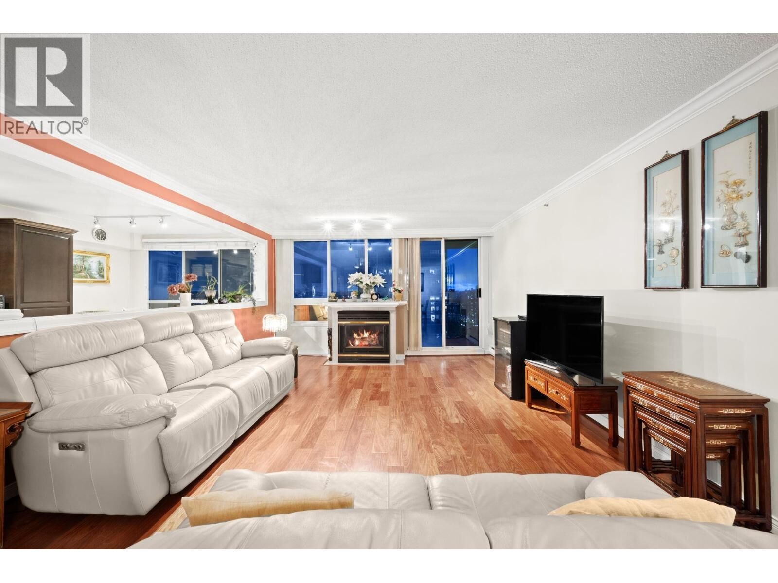 Property Photo:  555 Austin Avenue 1801  BC V3K 6R8 