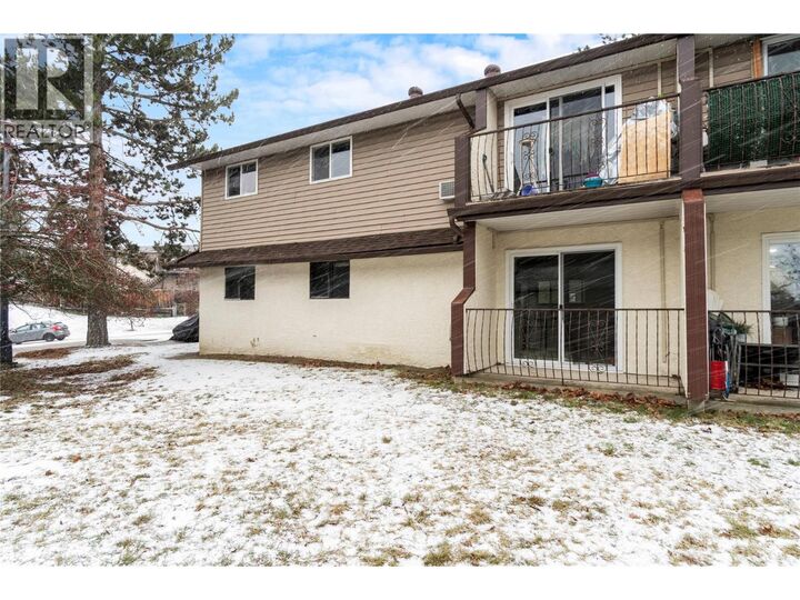 Property Photo:  1451 1 Avenue Northeast 602  BC V1E 1N9 