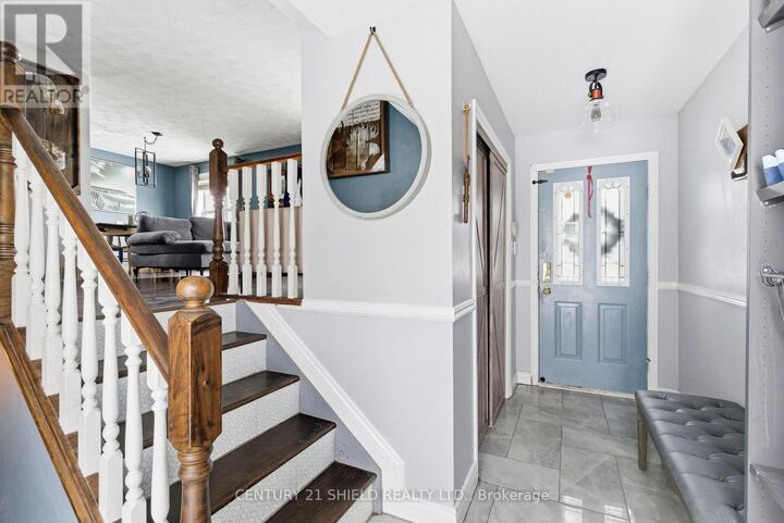 Property Photo:  1712 Cumberland Street  ON K6J 5T6 