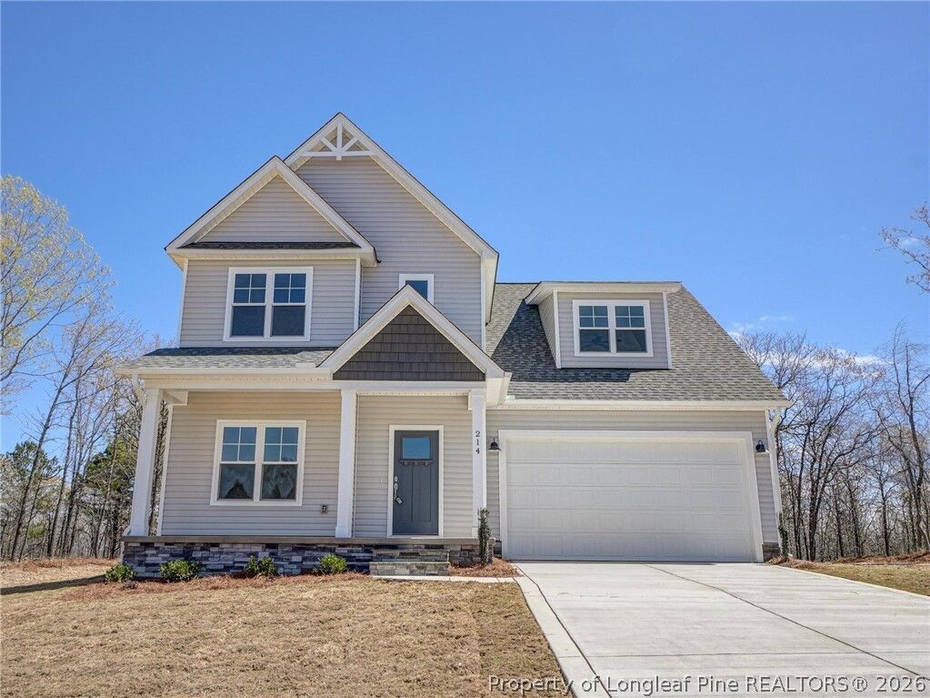 Property Photo: 214 Travelers Way NC 27546