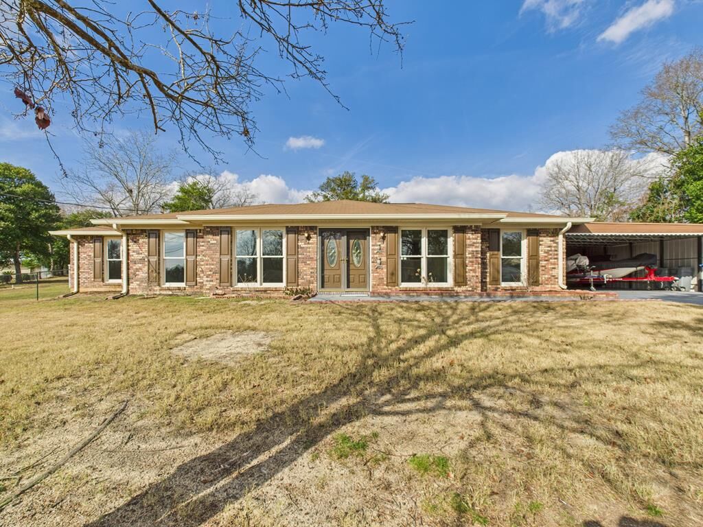 Property Photo:  55 Lee Road 0233  AL 36870 