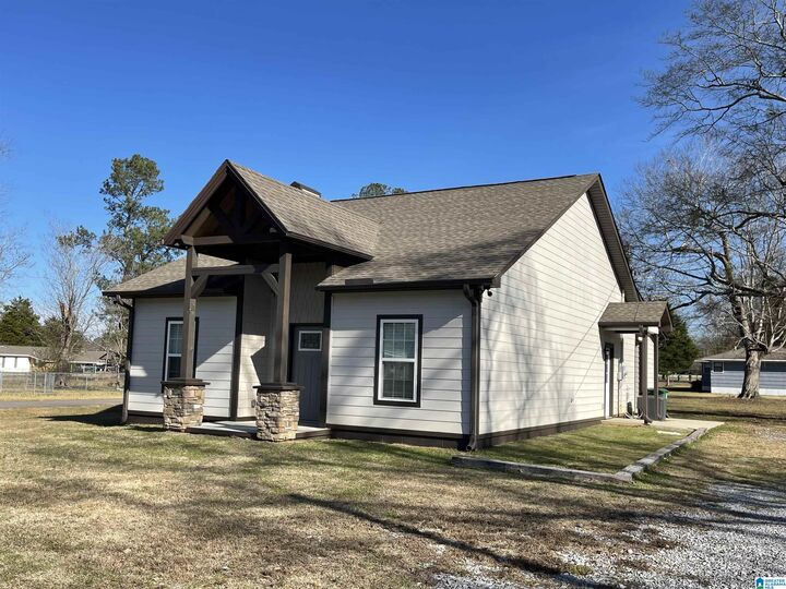 Property Photo:  110 Ohio Avenue  AL 35077 