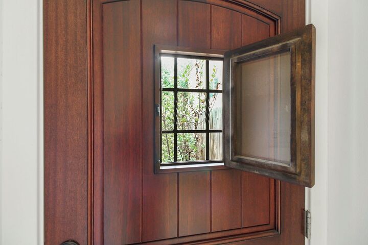 Property Photo:  612 W 27th Street  TX 77008 