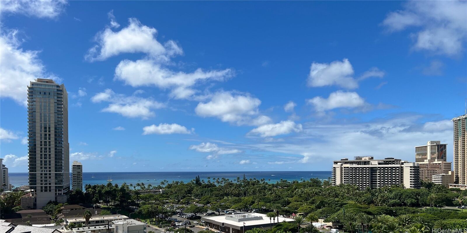 Property Photo:  383 Kalaimoku Street 1214  HI 96815 