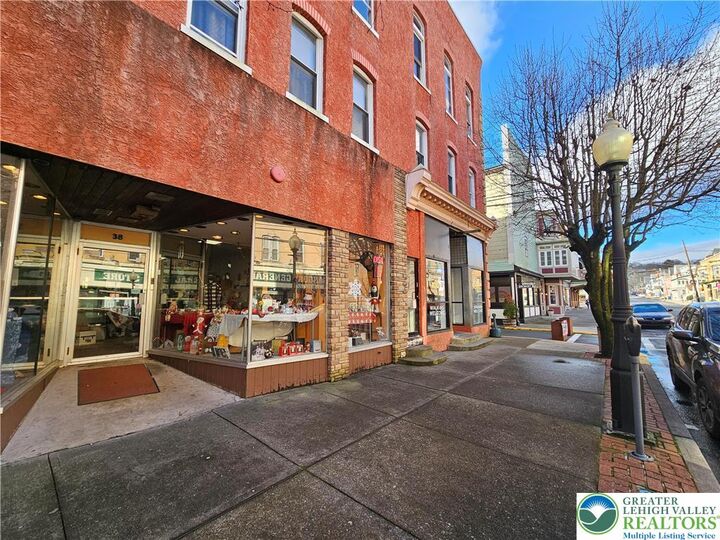 Property Photo:  42 Broadway C  PA 18013 