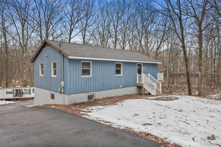 Property Photo: 18 Homewood Avenue NY 12550