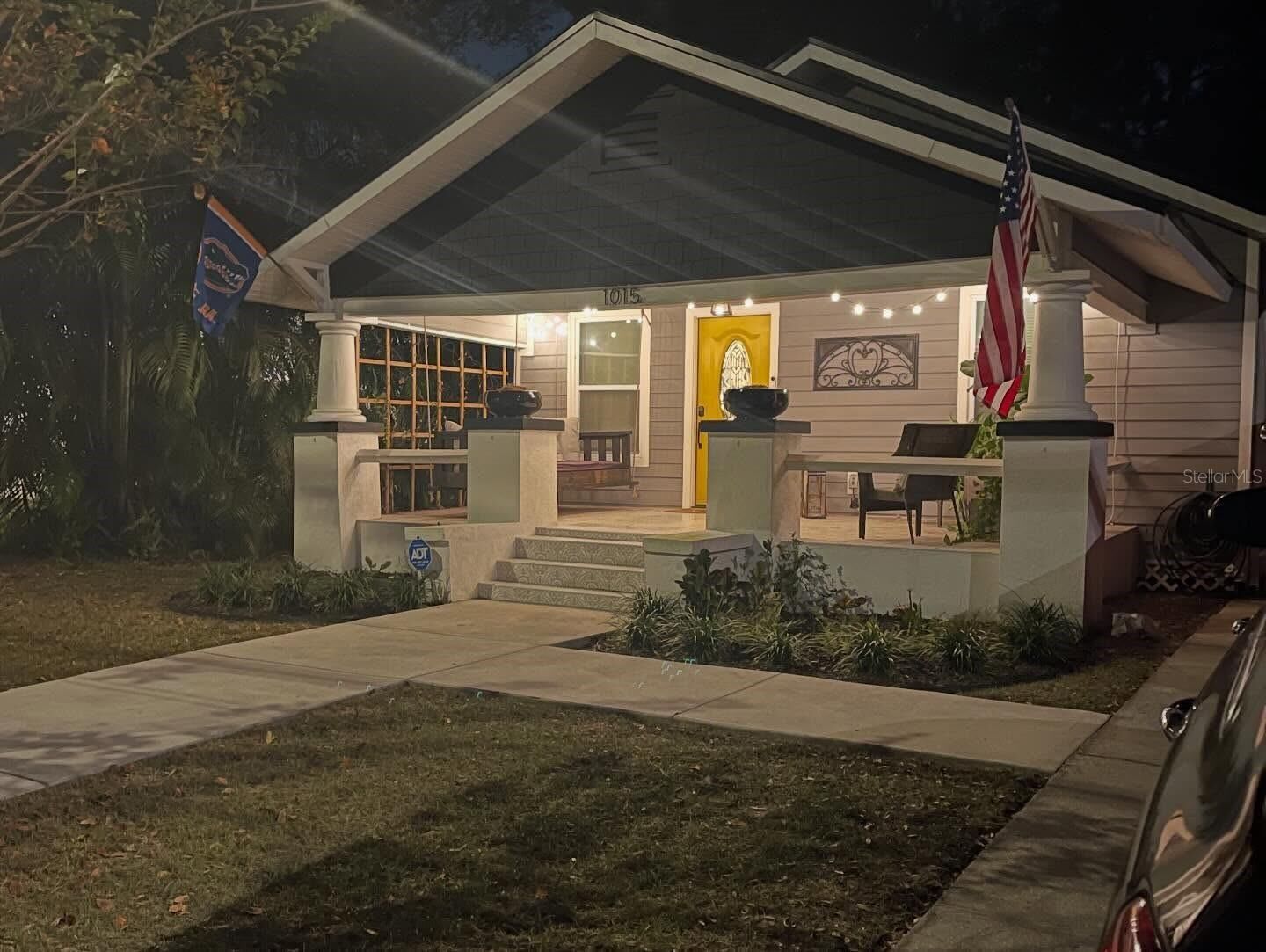 Property Photo: 1015 E Crawford Street FL 33604