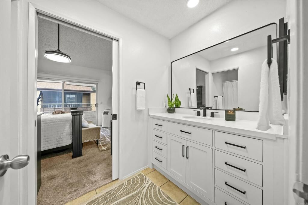 Property Photo:  1614 Tina Pl  CA 92021 