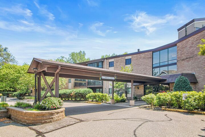 Property Photo: 2670 Oxford Street N 230 MN 55113