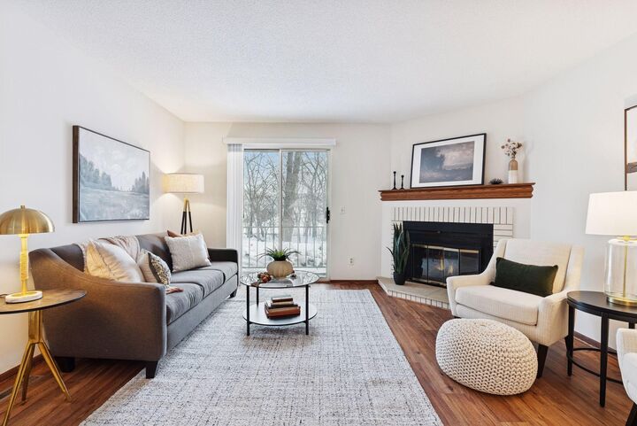 Property Photo:  2250 Benson Avenue H  MN 55116 