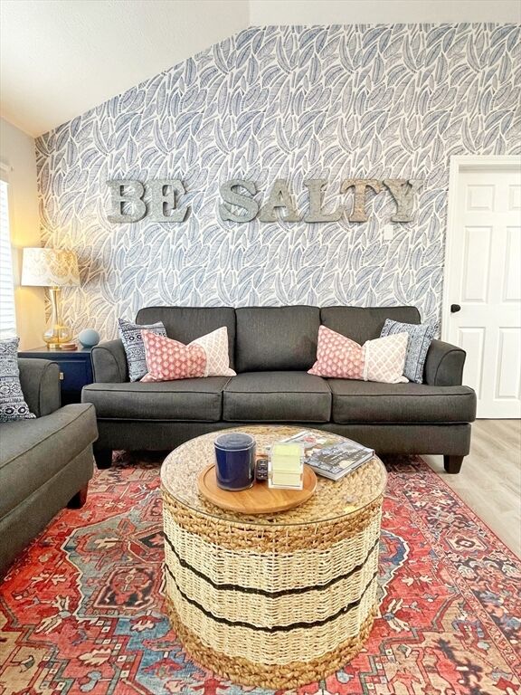 Property Photo:  186 Seaview Ave 3  MA 02664 