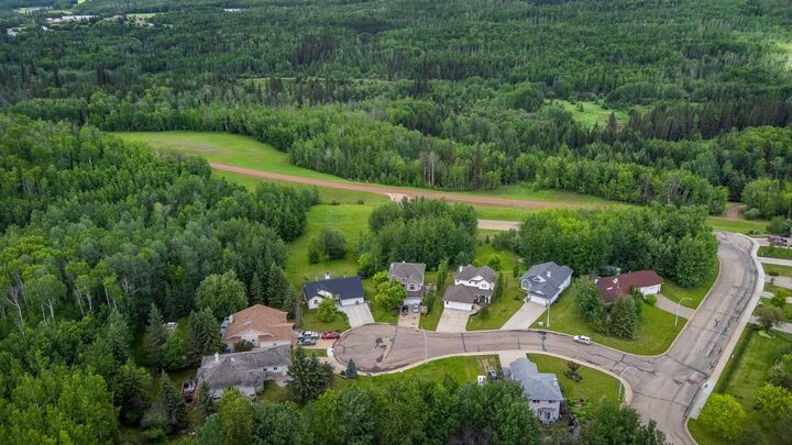 Property Photo:  4205 Hees Court  AB T9S 1J3 
