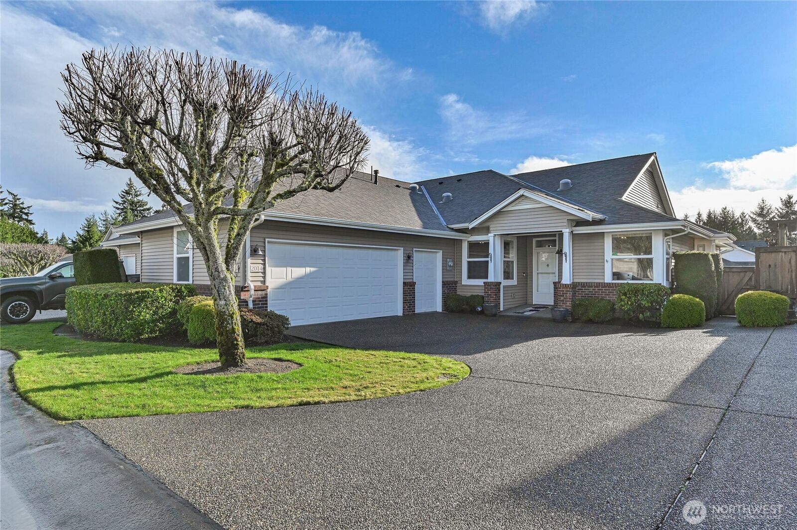 Property Photo:  2014  38th Street Ct NW  WA 98335 