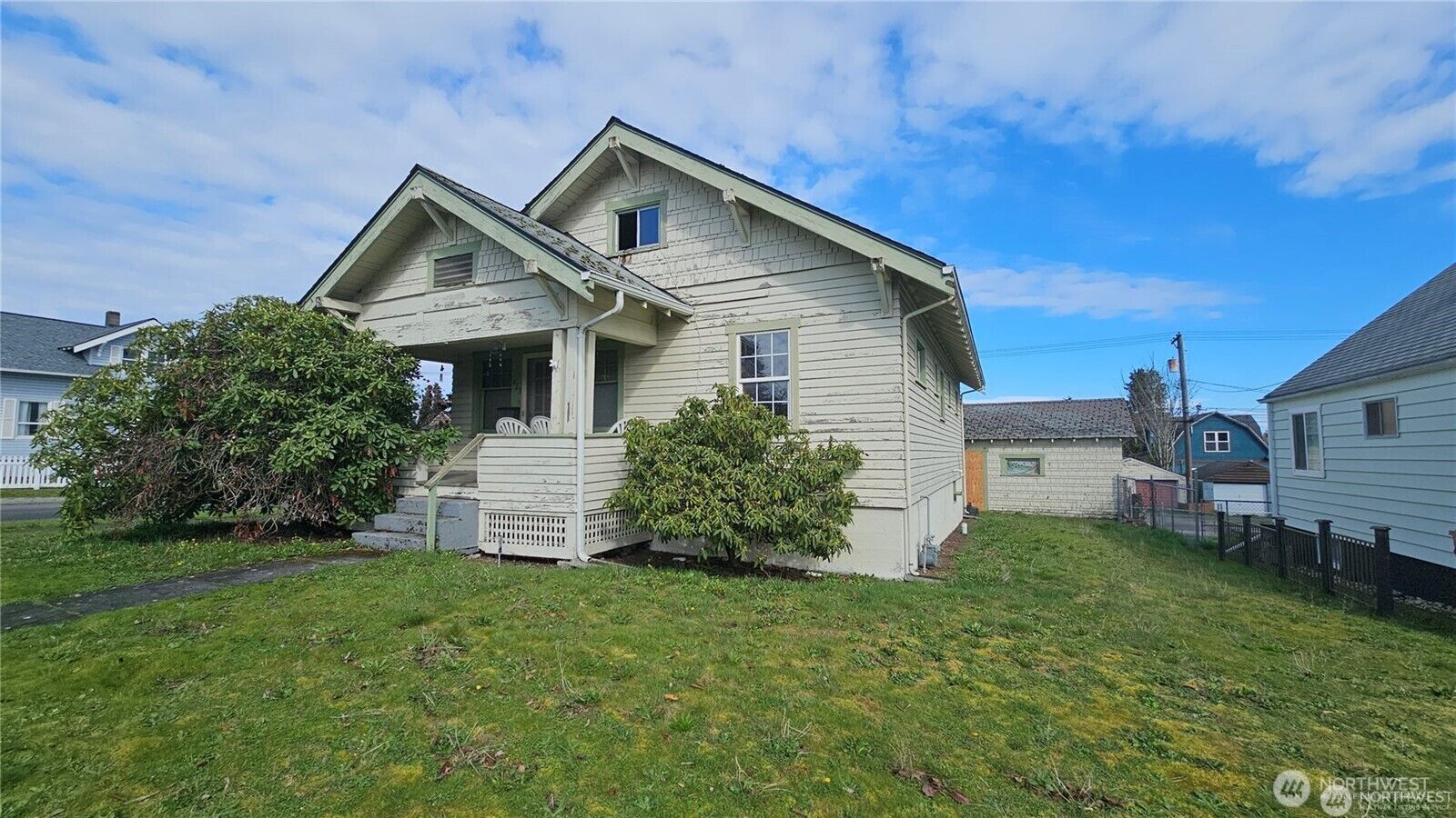 Property Photo:  423 S 34th Street  WA 98418 